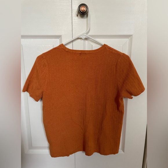 Cozy orange sweater tee, size M - Picture 3 of 3